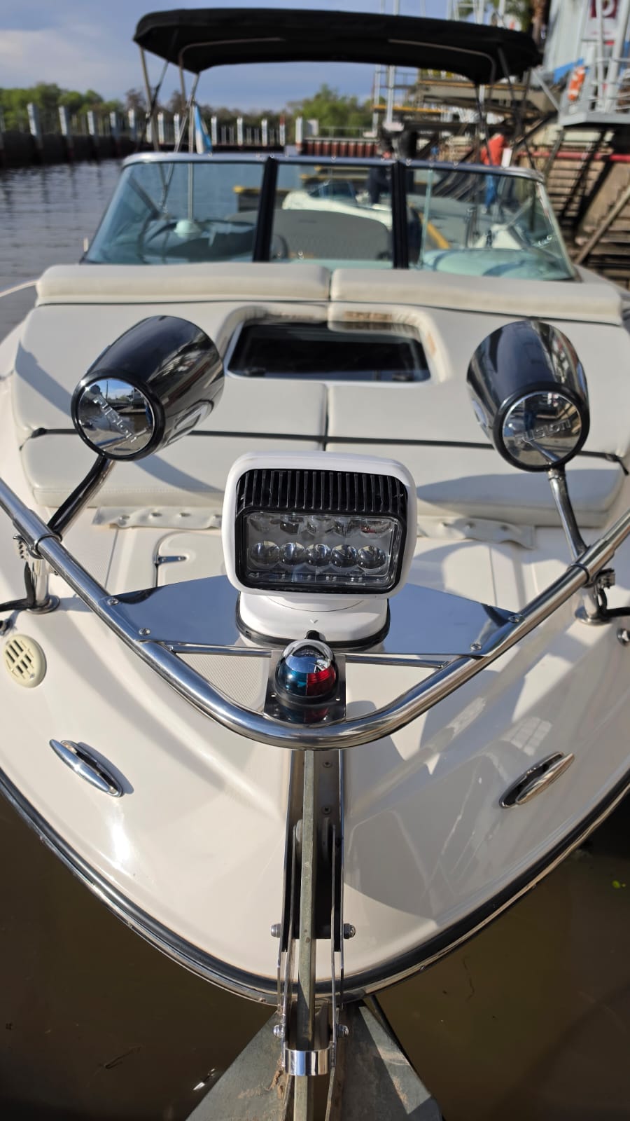 Canestrari Cuddy 245 2023 Mercruiser 250 hp B III